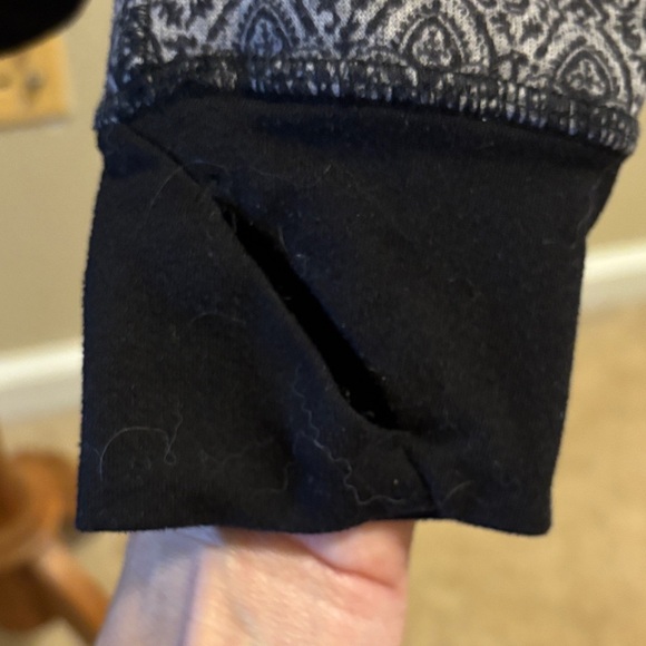 Patterned Long Sleeve Sweater - Picture 2 of 2